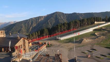Vallnord (Pal-Arinsal): La Caubella, 1890 m (vallnord.com/pal-arinsal)
