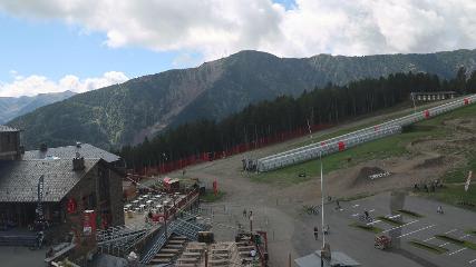 Vallnord (Pal-Arinsal): La Caubella, 1890 m (vallnord.com/pal-arinsal)