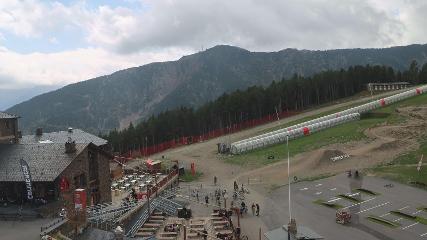 Vallnord (Pal-Arinsal): La Caubella, 1890 m (vallnord.com/pal-arinsal)