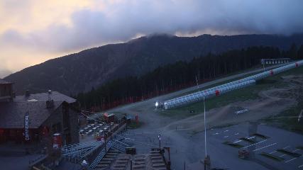 Vallnord (Pal-Arinsal): La Caubella, 1890 m (vallnord.com/pal-arinsal)