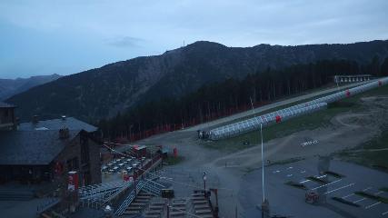 Vallnord (Pal-Arinsal): La Caubella, 1890 m (vallnord.com/pal-arinsal)