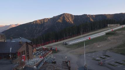 Vallnord (Pal-Arinsal): La Caubella, 1890 m (vallnord.com/pal-arinsal)