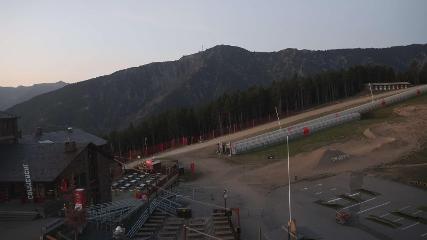 Vallnord (Pal-Arinsal): La Caubella, 1890 m (vallnord.com/pal-arinsal)