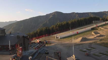 Vallnord (Pal-Arinsal): La Caubella, 1890 m (vallnord.com/pal-arinsal)