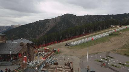 Vallnord (Pal-Arinsal): La Caubella, 1890 m (vallnord.com/pal-arinsal)