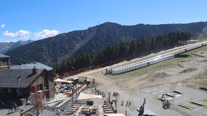Vallnord (Pal-Arinsal): La Caubella, 1890 m (vallnord.com/pal-arinsal)