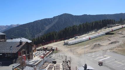 Vallnord (Pal-Arinsal): La Caubella, 1890 m (vallnord.com/pal-arinsal)