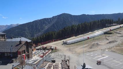 Vallnord (Pal-Arinsal): La Caubella, 1890 m (vallnord.com/pal-arinsal)