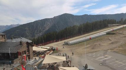Vallnord (Pal-Arinsal): La Caubella, 1890 m (vallnord.com/pal-arinsal)