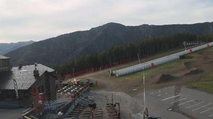 Vallnord (Pal-Arinsal): La Caubella, 1890 m (vallnord.com/pal-arinsal)