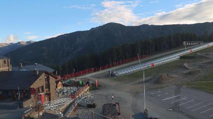 Vallnord (Pal-Arinsal): La Caubella, 1890 m (vallnord.com/pal-arinsal)