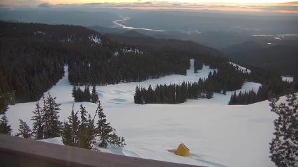 Wenatchee Mission Ridge webcam