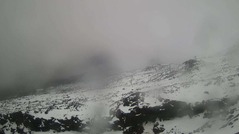 Webcam Whakapapa: Far west T-Bar