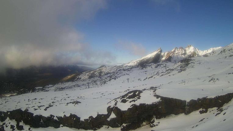 Webcam Whakapapa: Far west T-Bar