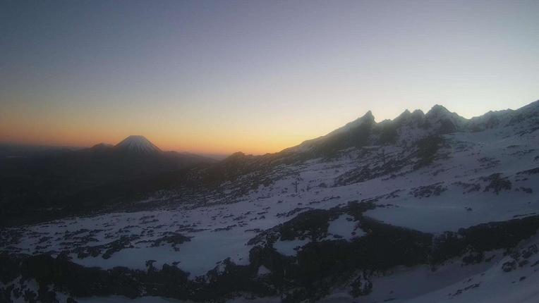 Webcam Whakapapa: Far west T-Bar