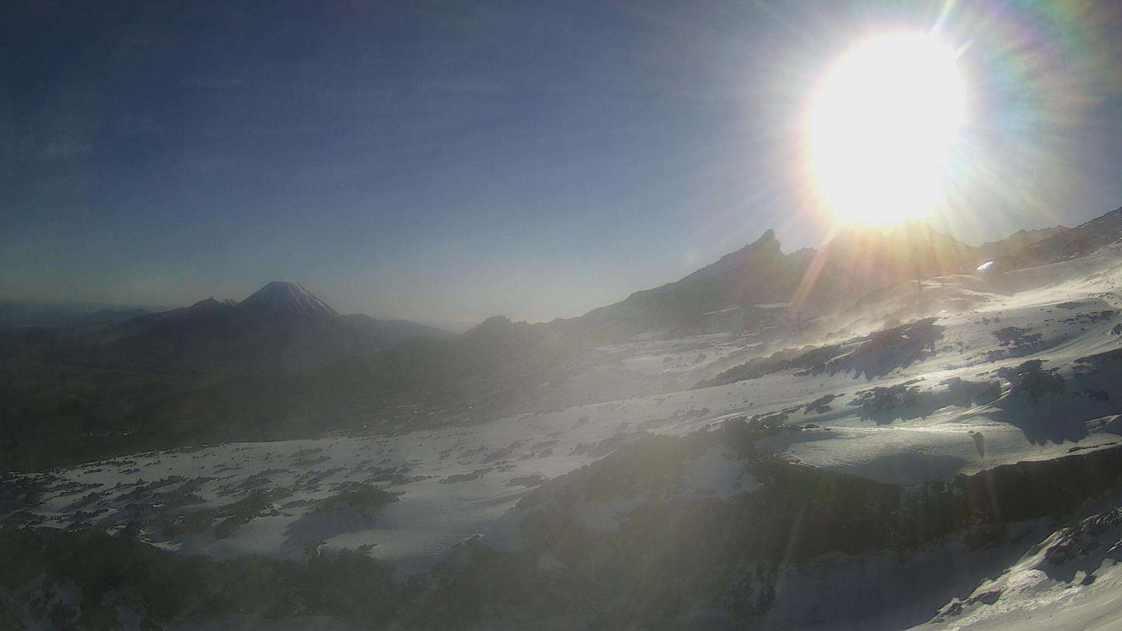 Webcam Whakapapa: Far west T-Bar