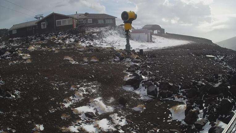 Webcam Whakapapa: Hut Flat