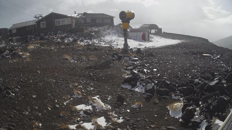 Webcam Whakapapa: Hut Flat