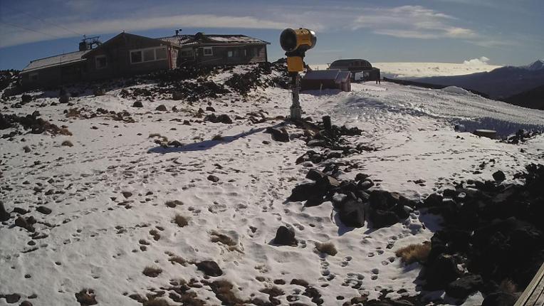 Webcam Whakapapa: Hut Flat