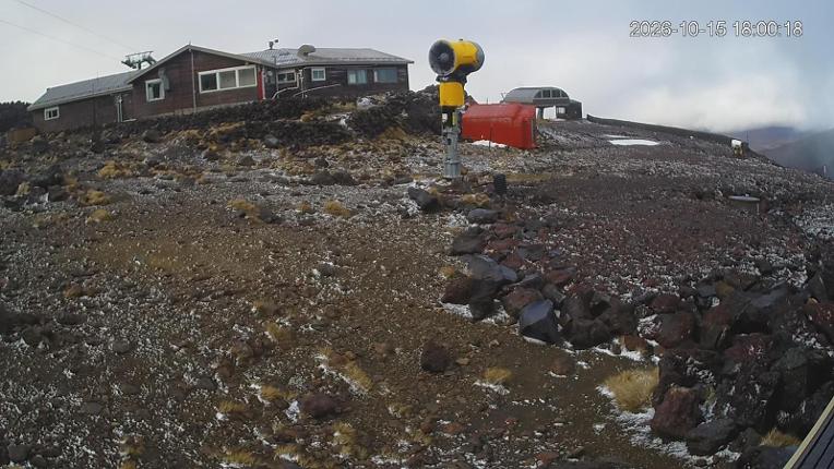 Webcam Whakapapa: Hut Flat