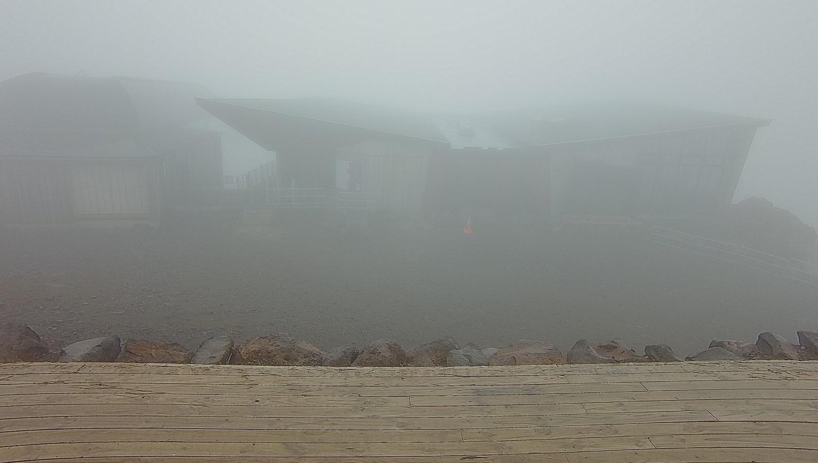 Webcam Whakapapa: Sky Waka and Knoll Ridge Cafe