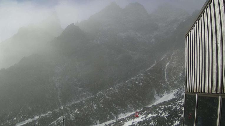Webcam Whakapapa: The pinnacles