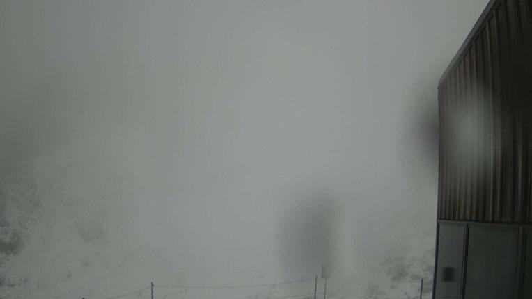 Webcam Whakapapa: The pinnacles