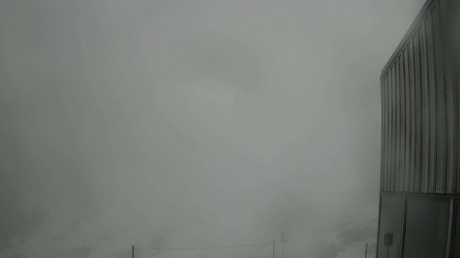 Webcam Whakapapa: The pinnacles