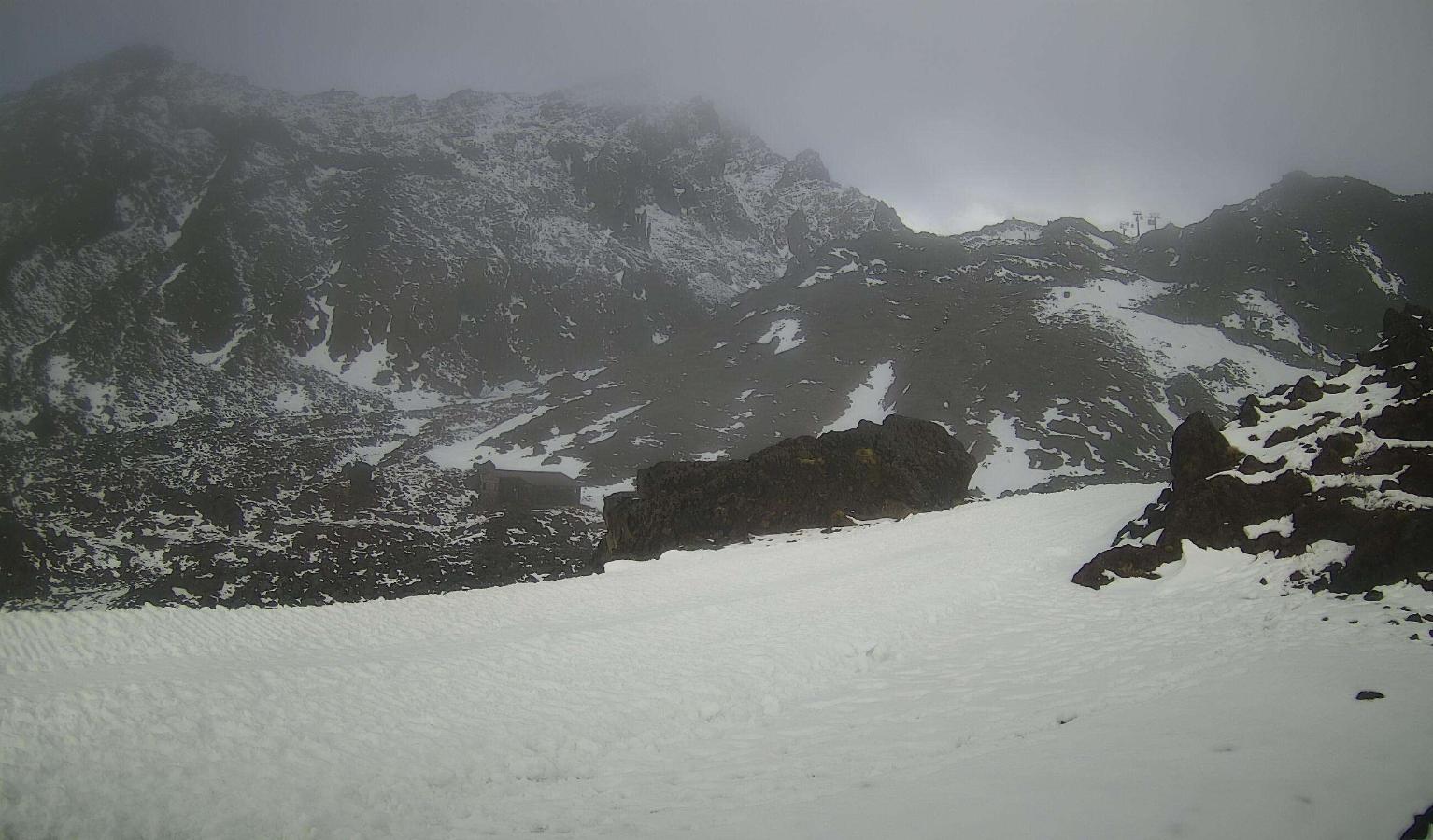 Webcam Whakapapa: The staircase slopes