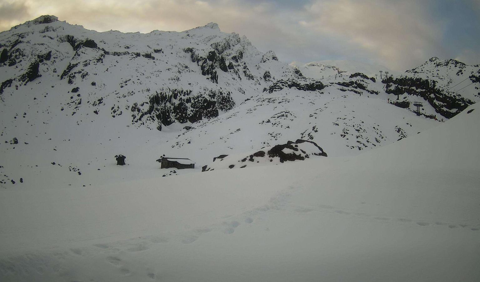 Webcam Whakapapa: The staircase slopes