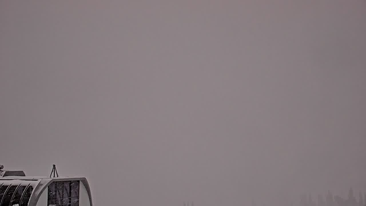 Webcam Whistler Blackcomb: Roundhouse