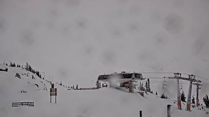 Whistler Blackcomb: Roundhouse (whistlerblackcomb.com)