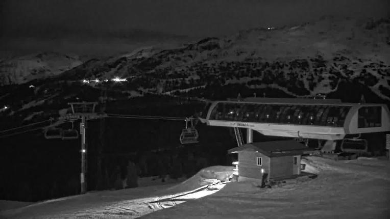 Webcam Whistler Blackcomb: Roundhouse