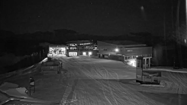 Webcam Whistler Blackcomb: Roundhouse