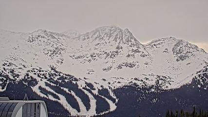 Whistler Blackcomb: Roundhouse (whistlerblackcomb.com)