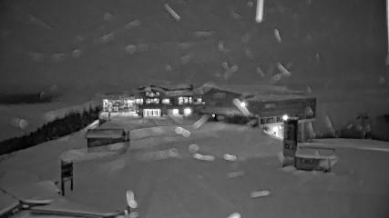 Whistler Blackcomb: Roundhouse (whistlerblackcomb.com)