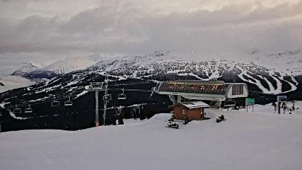 Whistler Blackcomb: Roundhouse (whistlerblackcomb.com)