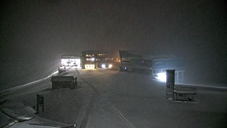 Webcam Whistler Blackcomb: Roundhouse