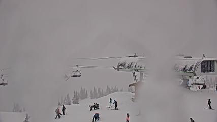 Whistler Blackcomb: Roundhouse (whistlerblackcomb.com)