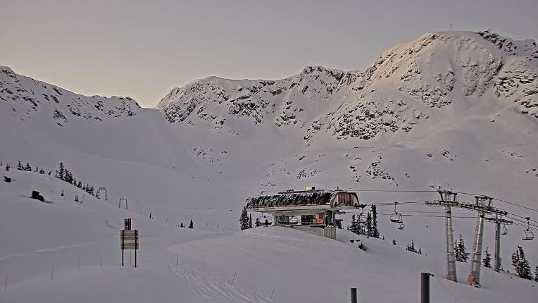 Webcam Whistler Blackcomb: Roundhouse