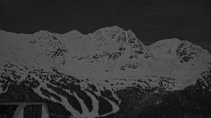 Whistler Blackcomb: Roundhouse (whistlerblackcomb.com)