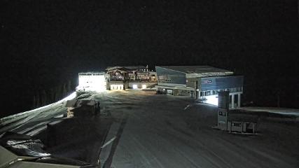 Whistler Blackcomb: Roundhouse (whistlerblackcomb.com)