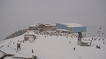 Whistler Blackcomb: Roundhouse (whistlerblackcomb.com)