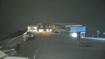 Whistler Blackcomb: Roundhouse (whistlerblackcomb.com)