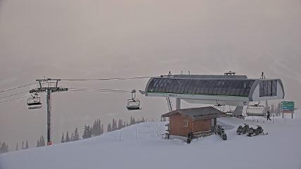 Whistler Blackcomb: Roundhouse (whistlerblackcomb.com)