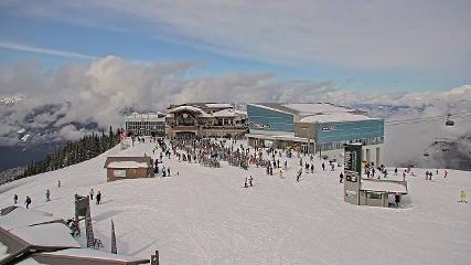 Whistler Blackcomb: Roundhouse (whistlerblackcomb.com)