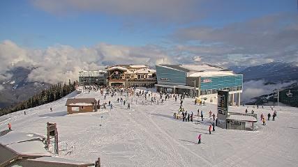 Whistler Blackcomb: Roundhouse (whistlerblackcomb.com)