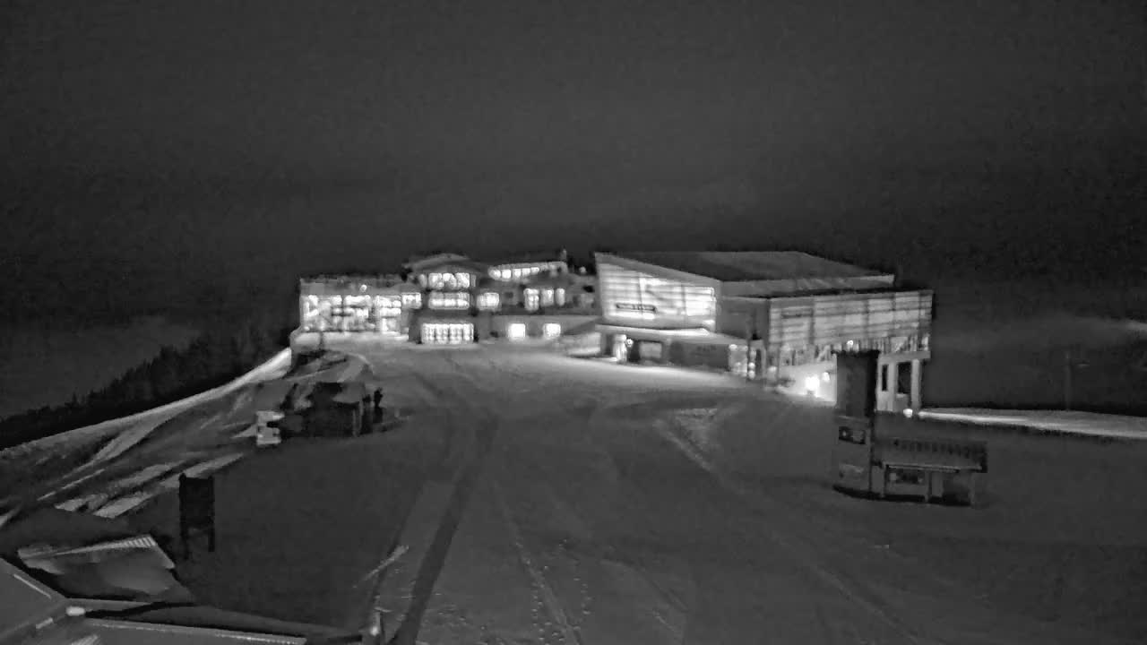 Webcam Whistler Blackcomb: Roundhouse
