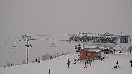 Whistler Blackcomb: Roundhouse (whistlerblackcomb.com)