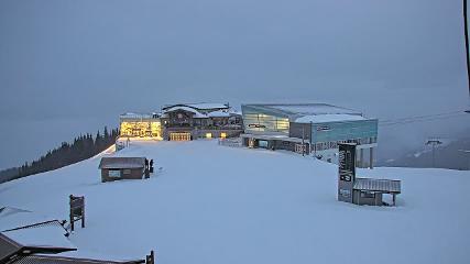 Whistler Blackcomb: Roundhouse (whistlerblackcomb.com)